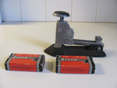 Vintage Arrow Stapler with Two Packages of Arrow Staples Model A-44