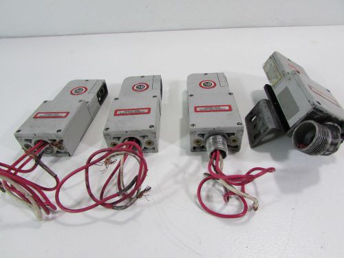 ALLEN BRADLEY PHOTOSWITCH 42LTB-5000 AND PHOTOHEAD 42LRC-5000