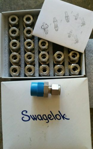 Swagelok B-600-1-8 Male Connector 3/8 Tube x 1/2 Male Pipe NIB -25 per Box!!!