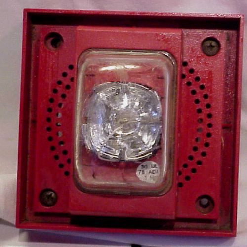 Fire Alarm Strobe Speaker 9438434900 Don&#039;t know if it works~Great Collectible