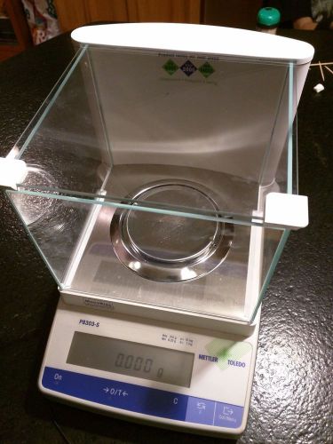 Mettler Toledo Precision Balance PB303-S Scale TESTED and CLEAN