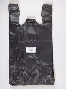 200 Qty. GRACIAS Plastic T-Shirt Bags 1/6 Black with Handles 11.5&#034; x 6.5&#034; x 22&#034;