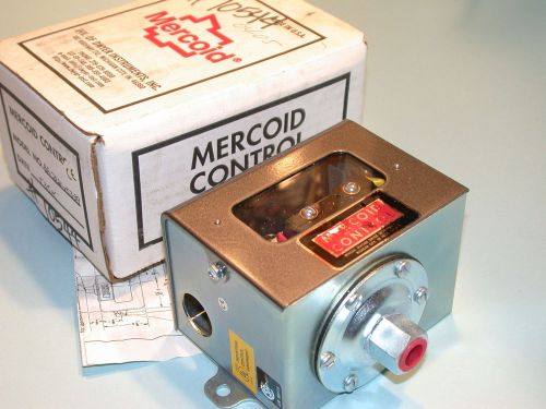 New dwyer mercoid control pressure switch ap-7021-153-39 for sale