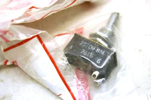 Arrow-Hart 25100BM MS25100-29 Mil Switch Solder Type New in Mfr bag