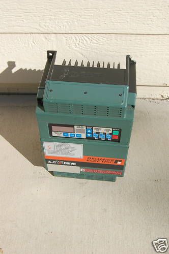 RELIANCE ELECTRIC GP-2000 AC MOTOR FREQUENCY DRIVE 3HP