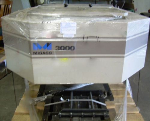 Midaco 3000 Manual VMC Pallet Changer with Pallets and Receiver
