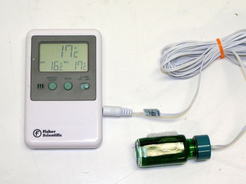 Fisher Scientific Digital ThermometerTraceable with Thermocouple 15-077-8D