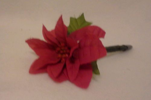Flower Pen--Pointsettia----Handcrafted-NEW-black ink--Christmas Flower