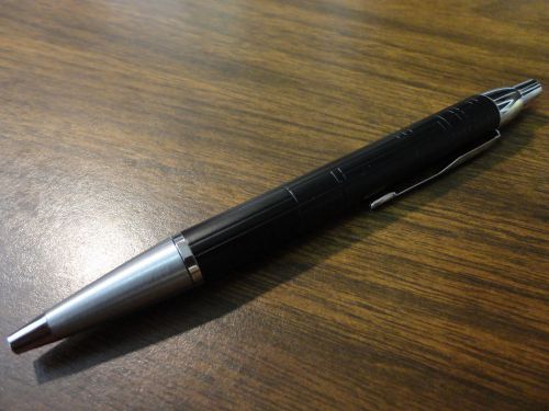 Parker IM Premium Matte Black retractable ball point pen.