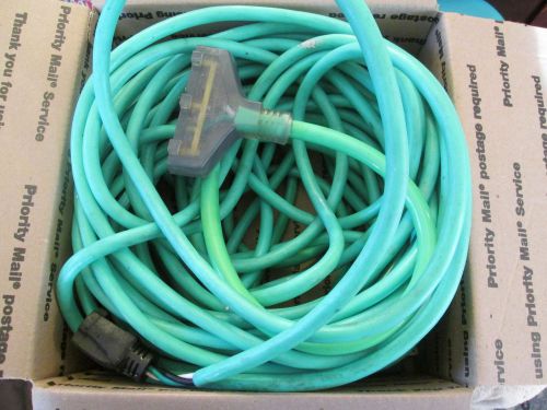 Extension cord 100 foot cord set bw-3869 15/125v use with out door appianes for sale