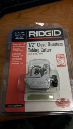 Rigid tubing cutters - 1/2&#034; close quarters pipe cutters
