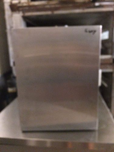 USED 6272 Commercial Hotel Mobile Electric Food Warmer x 2 MSRP: