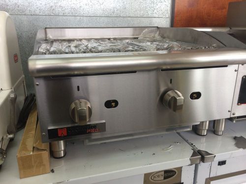 Grindmaster Cecilware CCP24  Pro Charbroiler, Gas, 24&#034; Countertop Model