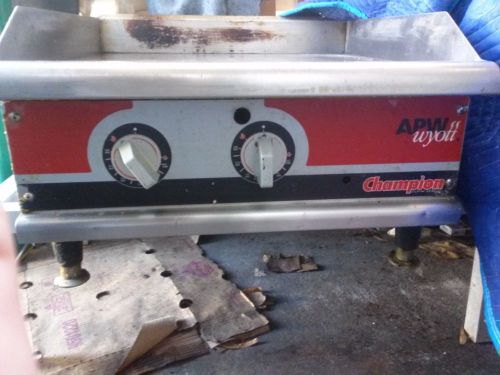 24&#034; gas griddle flat top,  apw-wyott-ggt-24h-24-nat-gas for sale