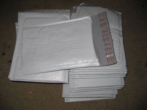 padded shipping envelopes 6&#034; x 9&#034; poly LOT