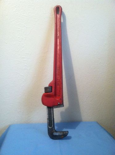 Heavy-Duty 24&#034;  Pipe Wrench w/ CR-V  3&#034; Adjustable Jaws