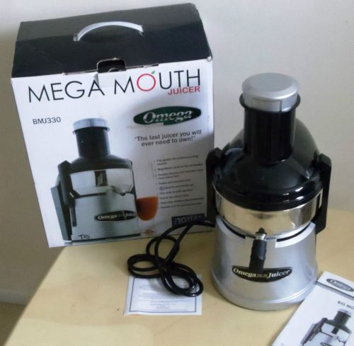 Omega BMJ-330 Mega-Mouth Juicer 1/2-horsepower