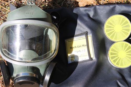 MSA Gas Mask Ultra Twin (S, M or L)