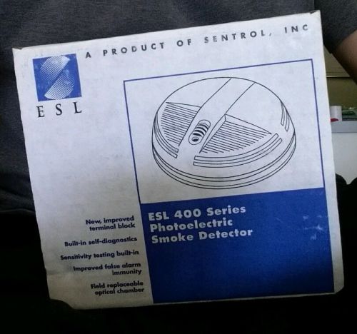 ESL 400 SERIES MODEL 449CRT FOUR WIRE SMOKE DETECTOR WITH BUILT-IN  SENSOR