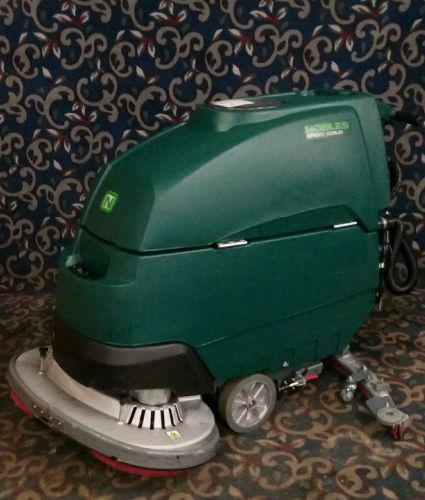 Tennant Nobles SS5 2015 model 32&#034; floor scrubber with very low hours
