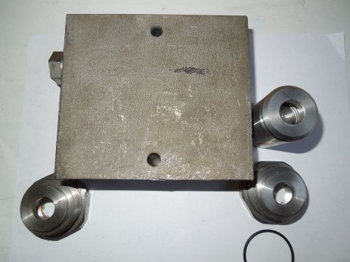 Kepner Valve 3539 with Check Valves 2212D-25-100 and 3519 ABW (4244-0148)