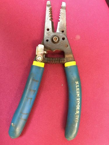 Klein Tools Pliers Wire Stripping And Crimping 10-18 AWG Stranded Wire Ea 11055
