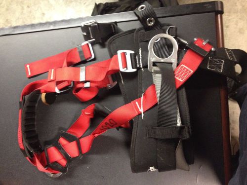 Protecta 1191209 full body harness, m/l, 420 lb., red/gray - good condit for sale