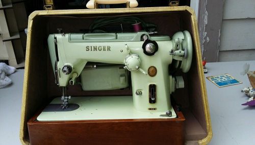 Beautiful Vintage Rare Mint Green Singer 319W Industrial Sewing Machine