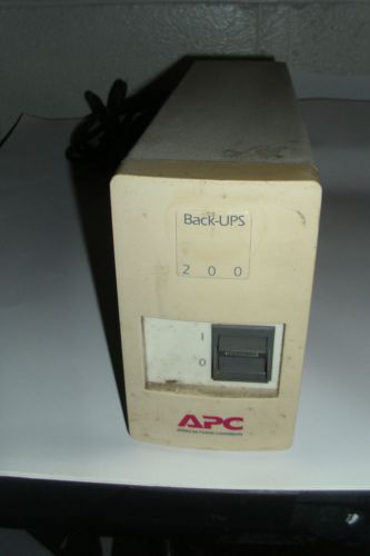 American Power Conversion 200 Back-UPS 200