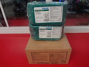 New ecolab apex rinse additive 16811 retail at $450. box of 2 wow a deal #1671 for sale