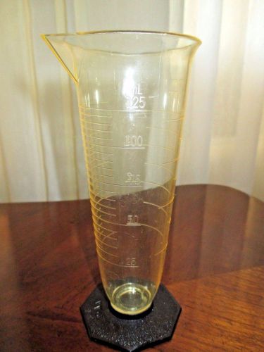 Vintage Nalgene Graduated Plastic Laboratory Beaker 124 ml or Four (4) ounces