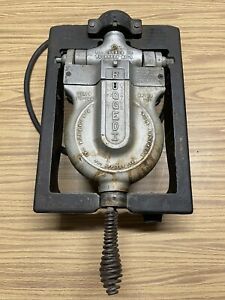 Vintage Malted Waffle Maker FS CARBON Rugged 1 Cast Iron Commercial Heavy-Duty I