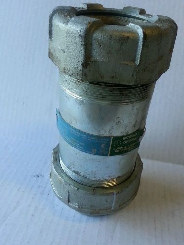 Crouse hinds joint conduit fitting  2&#034;  xjg64