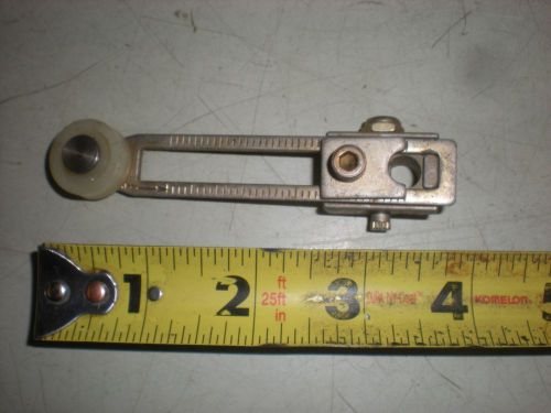 Limit Switch Lever Arm with 3/4&#034; Diameter Roller and Hub for 5/16&#034; Shaft