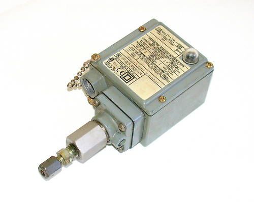 Square d pressure switch 10 amp model 9012 gc-w for sale
