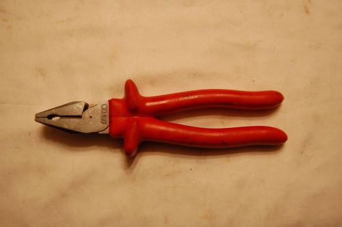 Knipex 9&#034; Insulated Lineman&#039;s Side Cutting Pliers