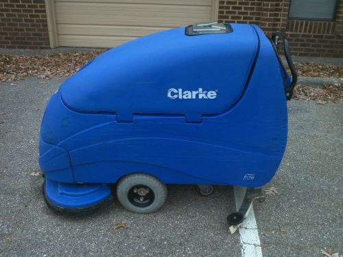 Reconditioned clarke encore s33 walk-behind 33-inch floor scrubber under 1000hr for sale