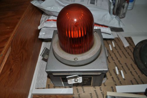Mill Specialties Power Strobe Amber Model 3400 Used Removed from Working Factory