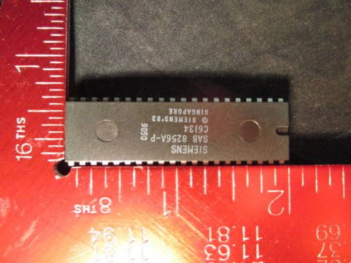SIEMENS 8256A-P  IC PERIPHERAL INPUT/OUTPUT