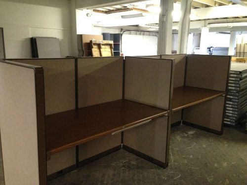 **LOT OF 5 CALL CENTER/TELEMARKETER CUBICLE/PARTITIONS by STEELCASE 9000 MODEL**