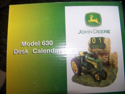 JOHN DEERE DESK CALENDAR MODEL 630 NEW