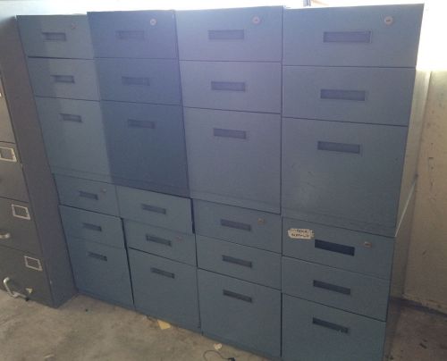 Steelcase Metal File Cabinet 3 Drawers 15 x 24 x 27
