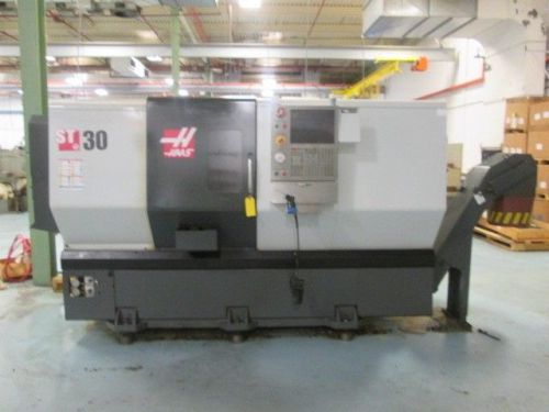 Haas st30 cnc lathe w/tailstock &amp; chipblaster hpcs 3000psi newin 3/2012 low hrs! for sale