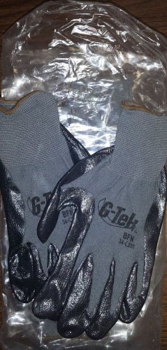 ECONOMY GRADE FOAM NITRILE BLACKFOAM Gloves / G-Tek / Performance Industrial