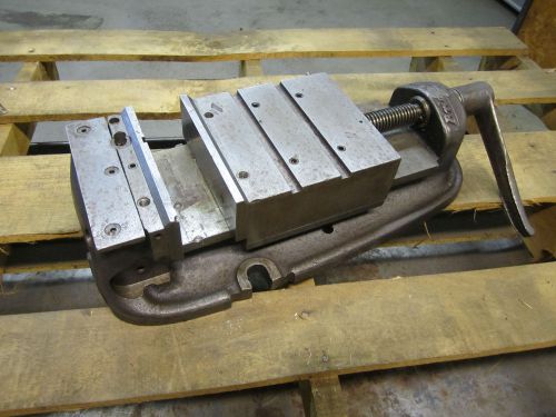 BRIDGEPORT VISE 6 INCH KEYED FOR A FADAL CNC LOCAL PICK UP ONLY