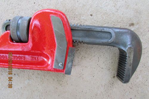 &#034;RIDGID&#034; BRAND, 24 INCH HEAVY DUTY PIPE WRENCH, IN VERY GOOD CONDITION  (#42)