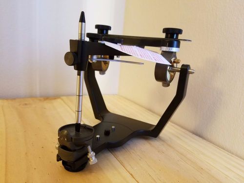 Whip Mix&#039;s Hanau Wide-Vue Semi-Adjustable Articulator With Magnetic Attachments