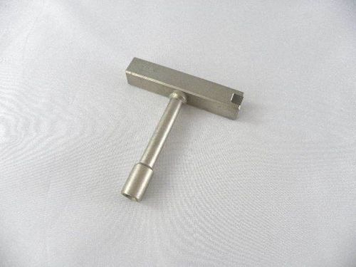 SYNTHES TORX WRENCH