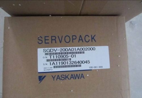 1PCS NEW Yaskawa servo drive SGDV-200A01A002000 in box