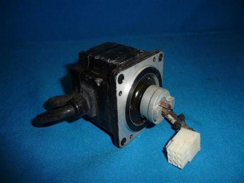 Yaskawa SGMP-01U314M AC Servo Motor